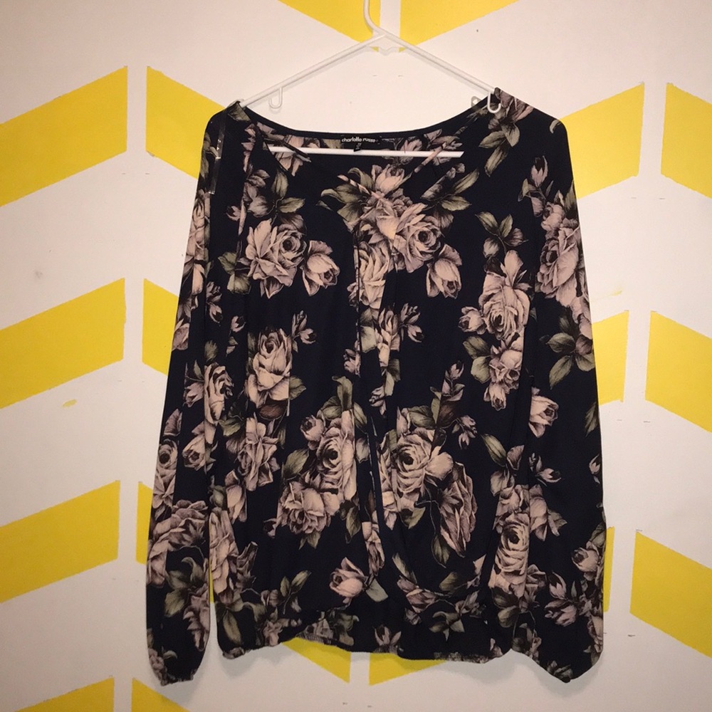 Flowy, Sexy deep v neck top